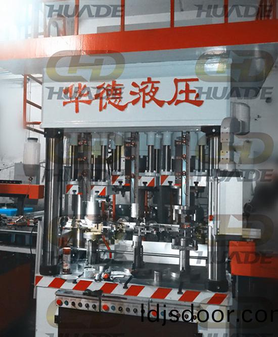 HDY多(duo)工位(wei)自(zi)動拉伸(shen)機(ji)